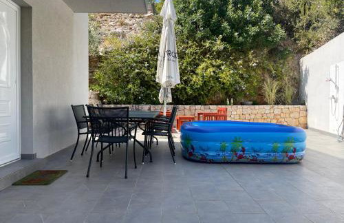 ISLAND HVAR LUXE Holiday Villa Maslina with Beach - Photo 2