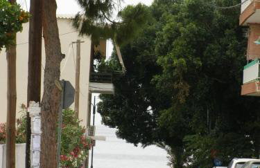 Doll house next to the sea - Foto 43