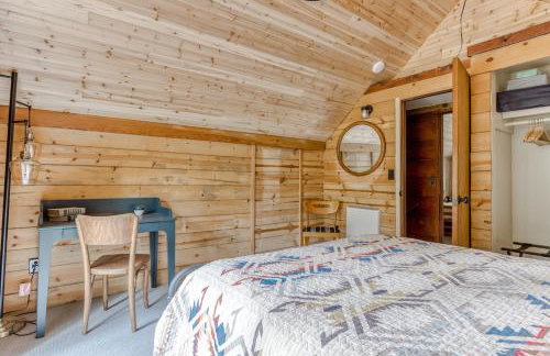 Thompson Cabin - Charming Salmon Riverfront A-Frame Oasis w/ fireplace - Foto 35