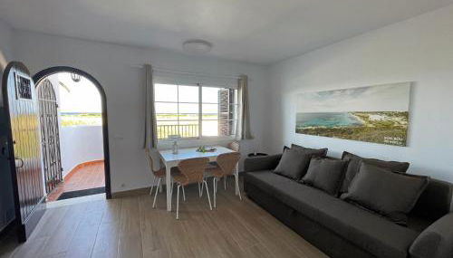 Apartamento Trini en Son Bou, frente al mar, perfecto para vacaciones - Foto 5