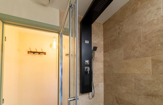 Capacious Holiday Home in Membre With Garden - Foto 33