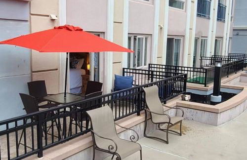 28 NIGHT MINIMUM in the Gaslamp Quarter by Petco Park, pool, jacuzzi, dogs ok - Foto 9