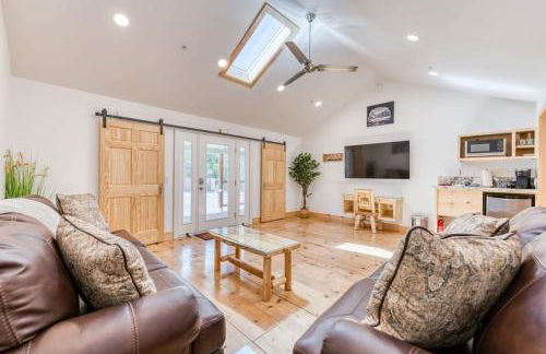 #4 Cottage Like Suite with Private Hot Tub - Foto 13