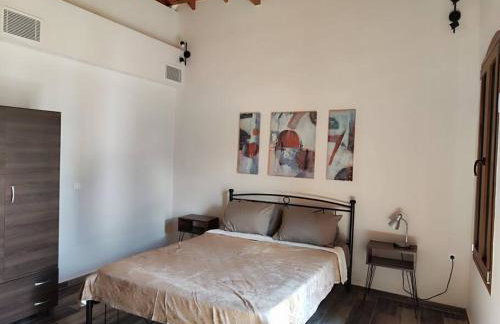 Seafront two-storey house in Kardamyla - Foto 35