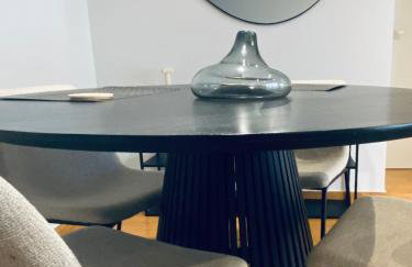 Athens Riviera 2-Bed Apt & Pool Access #Unoblu® - Photo 5