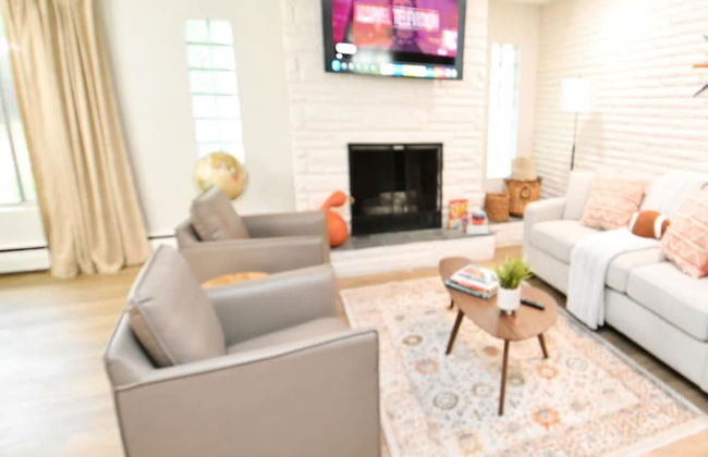 Mid Century Modern With Modern Touches 10 min Walk to Notre Dame 1831 - Foto 1