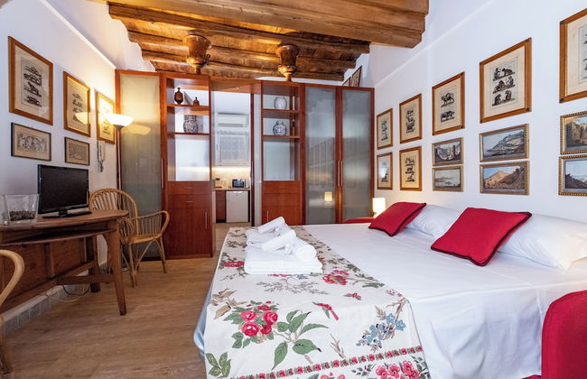 Campo De' Fiori Apartments - Photo 33