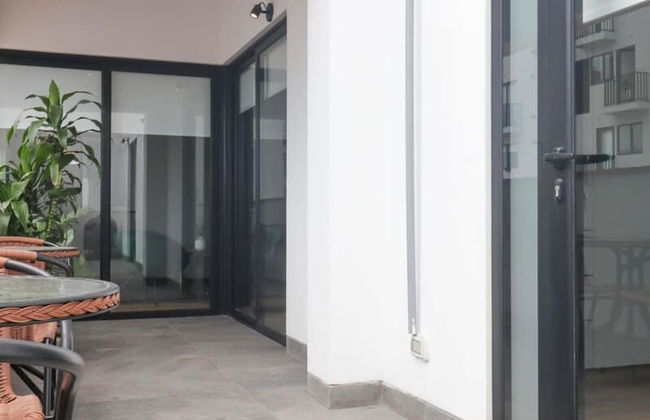 w Beautiful 2BR With Terrace in Miraflores - Photo 3