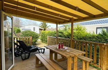 Mobilhome Bahia - 4 ou 6 voyageurs - Terrasse - Foto 2