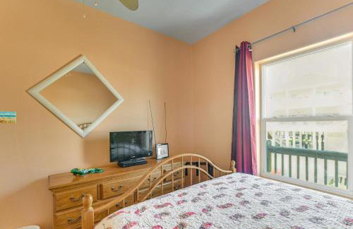 Steps to Crystal Beach! Family and Pet-Friendly Home - Foto 10