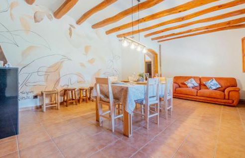 Beautiful Home In Guardiola De Fontrubí - Foto 4