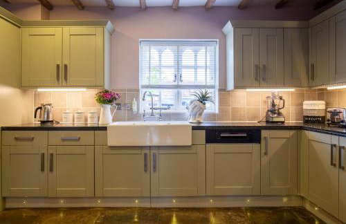 Beecham Farmhouse - Photo 18