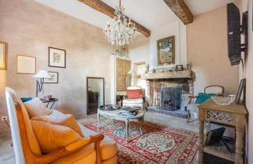 Luxurious Provencal Village House, Walk to Village Pool - Foto 4
