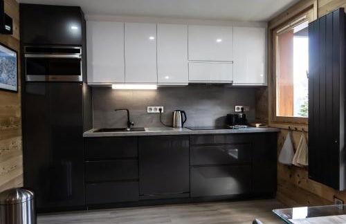 Courchevel 1550 - SUPERBE appartement SKIS AUX PIEDS ! - Foto 7