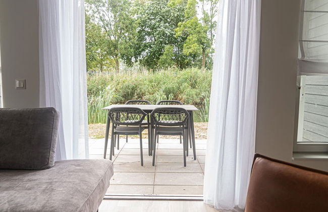 Quiet Lakeside Escape for Four - Foto 14