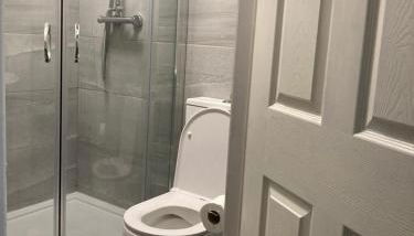 Studio Flat in Walsall with Option of Large Garden for Events - Foto 5