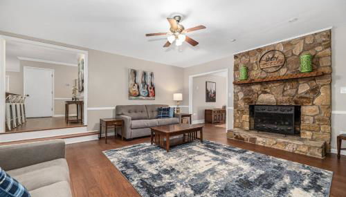 Peaceful Kannapolis Lodge - Photo 2