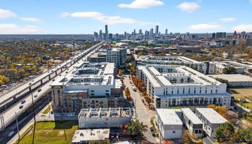 Rooftop Living in Central Austin Near UT Dining Music Concordia Retreat by AvantStay - Foto 4, Other