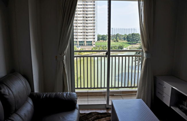 Quiet 3BRs pool and lake view - Photo 9