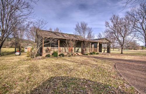 White River Getaway with Fire Pit and Trout Fishing! - Foto 25