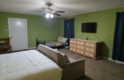 6BR in Suburban area close to Freeway and Galeria - Foto 70