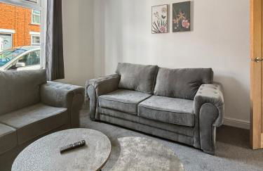 Amaya One -3 bedroom townhouse - with garden - close to town centre - sleeps 7 - Free Gym Access - Foto 16