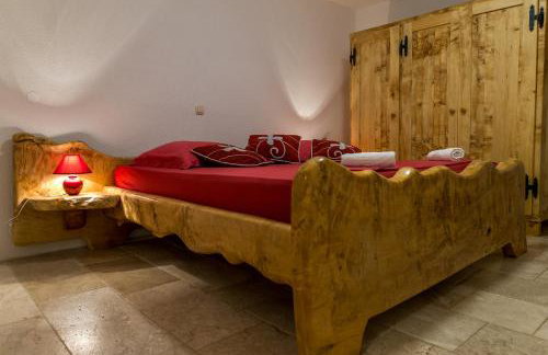 Stonehouse Marina - Estate With A Two Private Pools - Photo 85