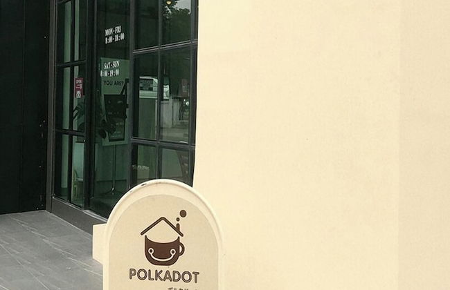 Polkadot Cafe&Hotel - Foto 2