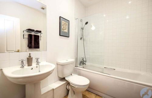 Sea Whisper- lovely home in charming village - Foto 14