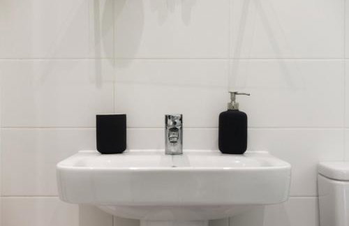 Hertford Serviced Apartments - Photo 72