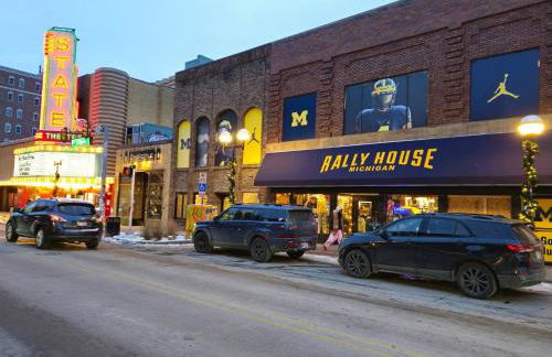 Ann Arbor Downtown Access - Walk to Stadium, Major Hospitals & Restaurants - Photo 35