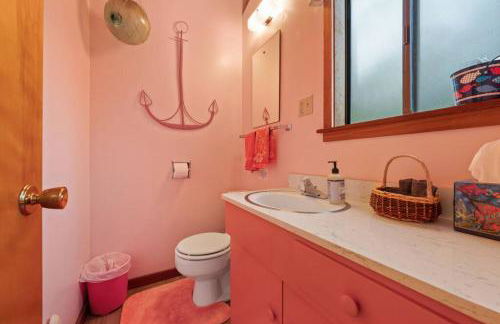 Grandma's Cabin by the Sea - Foto 27