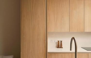 Elegant 4-Bed Townhouse Private Garden Parking - Foto 13