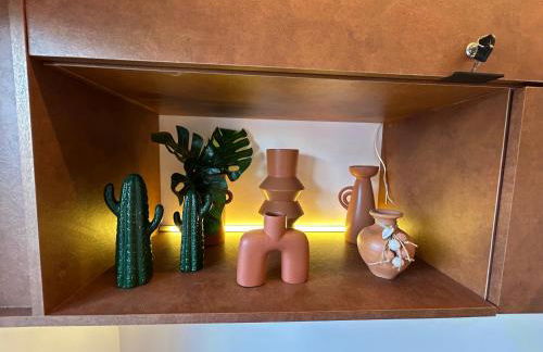 Moema URBAN Heaven - Piscina - Prox Metro - Prox Sh Ibirapuera - Cama Queen - Internet 500mbps - Ar cond - Cozinha completa - Academia - Churrasqueira - Foto 38