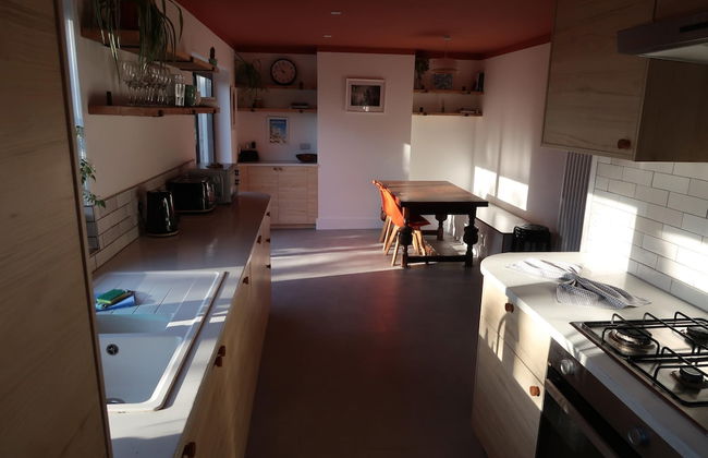 Lovable Lancing With Garden Parking - Foto 10