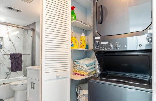 Escape 2 The Beach Daytona Beach FL 2BR 2B as seen on Youtube - Foto 14