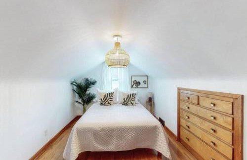 The Playmakers Funhouse-HOF Village - Foto 59