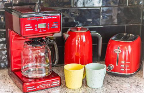 Rainforest Tiny Home Retreat Retro - Foto 10