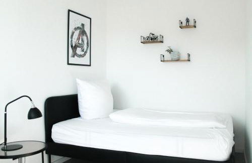 Marvel-Apartment - für Freunde & Familien, stadtnah, Parkplatz, E-Ladestation, Gitterbox für Fahrräder, Fitnessstudio, digitale Gästemappe mit Restaurant- und Unternehmenstipps - Foto 8