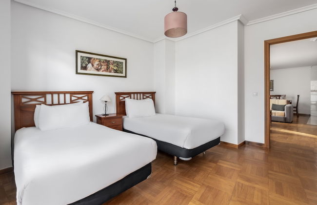 Apartamentos El Cid - Photo 2