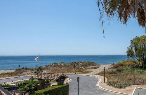 Bright Chalet with Swimming Pool and Close to Sea - Photo 63