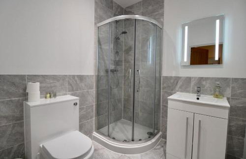 No.10 @ ShortStays Serviced apartments - Photo 17