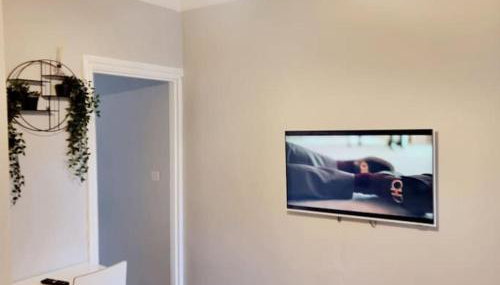Stylish Self-Contained Apartment with Private Entrance & Self Check-In - Foto 5
