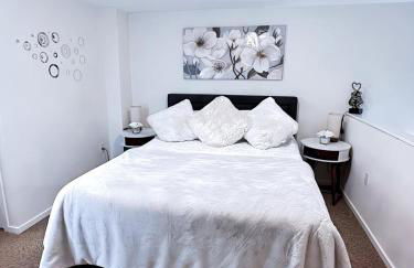 Cozy Downtown Condo Retreat with Space Needle View - Foto 22