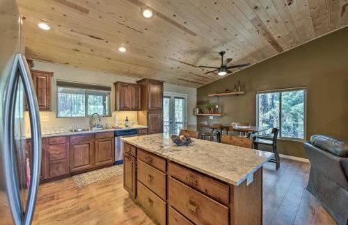 1 Mi to Rainbow Lake: Newly Built & Woodsy Retreat - Foto 18