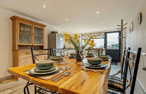 3 Bed in Blandford Forum oc-49993 - Photo 2