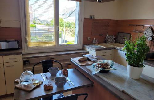 La terrasse, jacuzzi et vue mer Plage à 200m - Foto 13