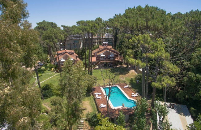 Posada Del Bosque Cariló - Photo 23