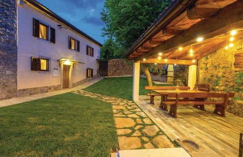 Cozy Home In Vele Mune With Wifi - Foto 24