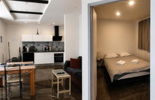 Appartement privé moderne et lumineux plain-pied - Foto 1